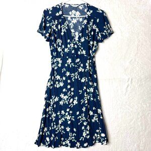 SERAPHINE Maternity Floral Wrap V Neck Feminine Comfort Nursing Dress US 6 Blue